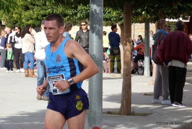 562362_10201105025488611_17433780_n