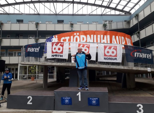 2bf05b69-3a18-4b4a-beab-7d6e06d80dc9